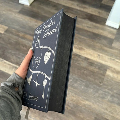 Fifty Shades Of Grey (Hardcover Edition)